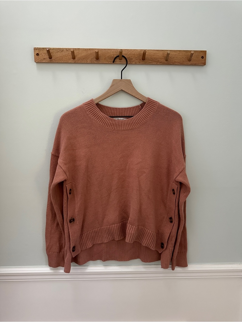 Madewell Women's Button-Side Crewneck Sweater - Dusty Rose